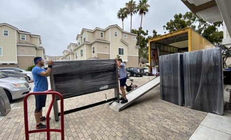 Furniture Removal in Dubai